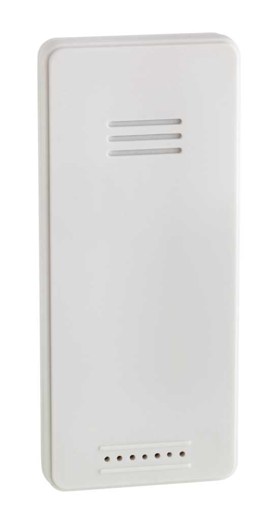 Weißes rechteckiges Kunststoffgehäuse mit abgerundeten Ecken, drei Schlitzen oben und Lochreihe unten