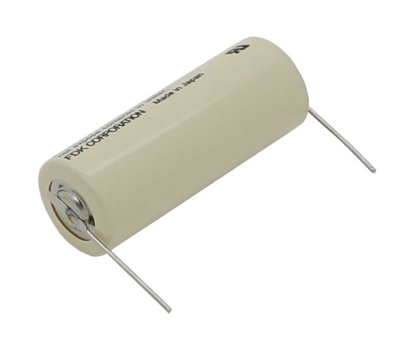 Beige zylindrische Batterie mit zwei seitlich herausstehenden Metallpins auf weißem Hintergrund