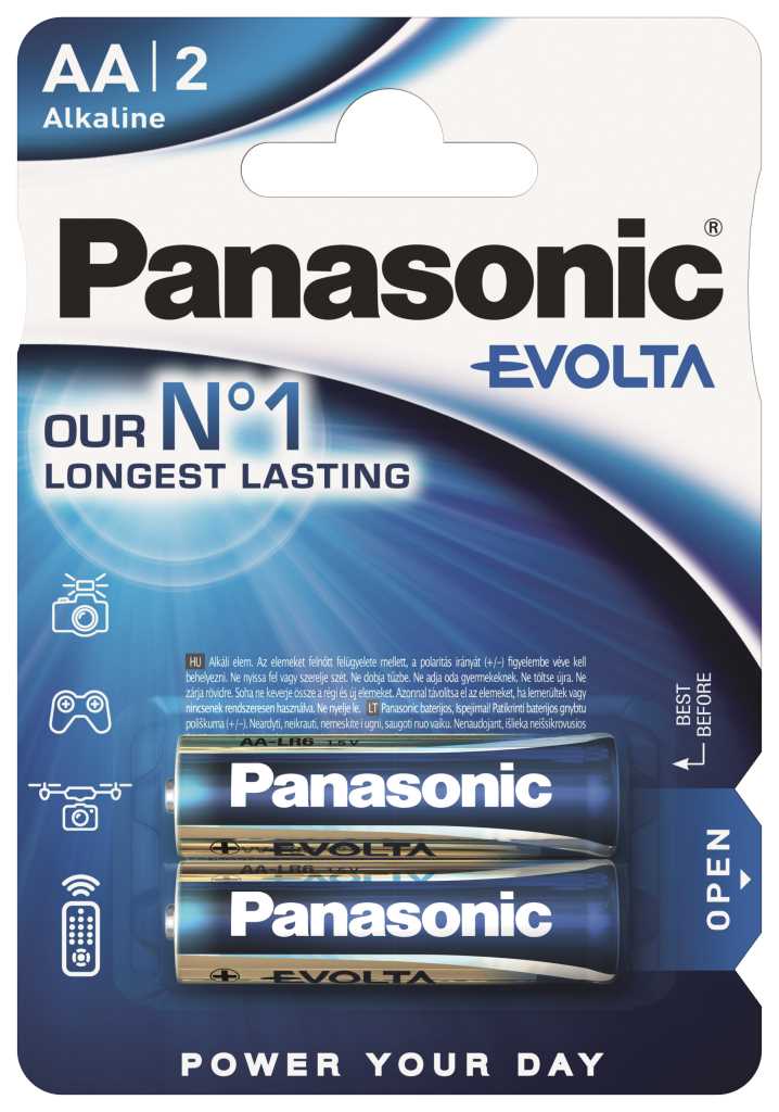 Blisterverpackung mit zwei AA-Batterien in Blau und Gold, Aufdruck Panasonic und Evolta sowie Piktogramme links