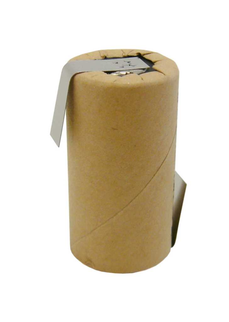 Zylindrischer Akkuzelle in brauner Schrumpffolie mit zwei Metall-Lötfahnen, eine oben überstehend und eine seitlich unten