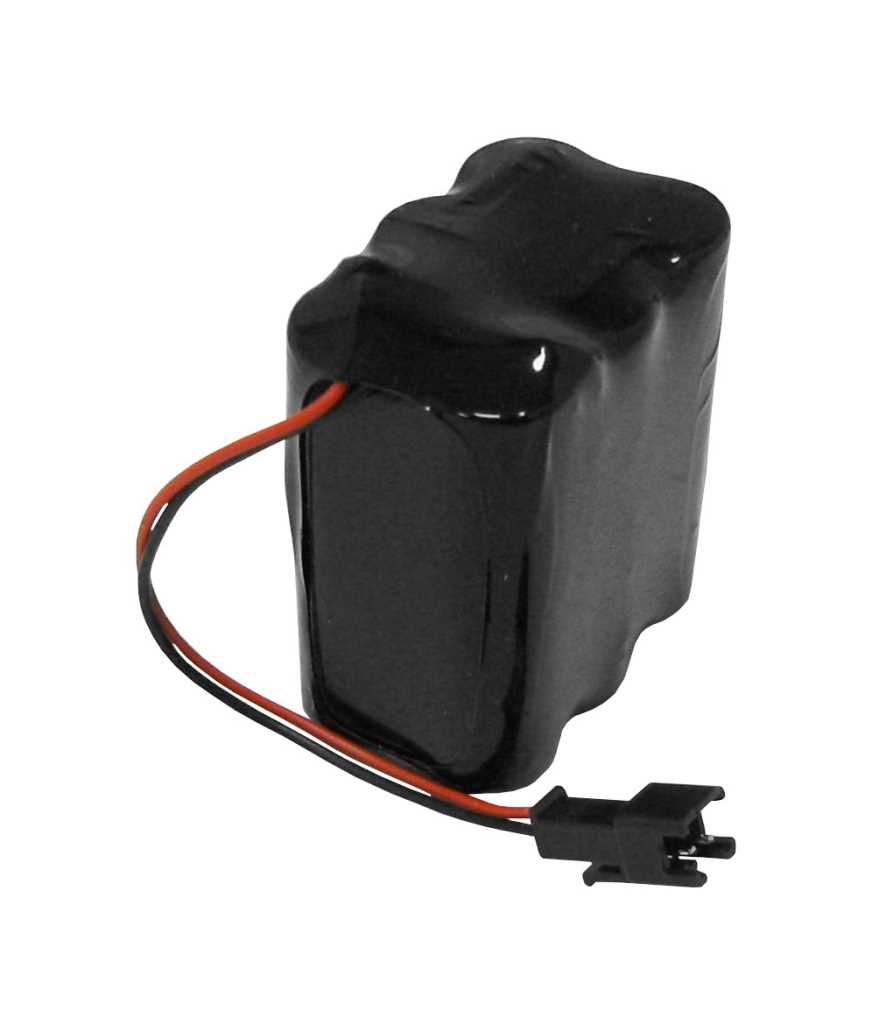 Schwarzer Akkupack mit rotem und schwarzem Kabel sowie schwarzem Steckverbinder auf weißem Hintergrund