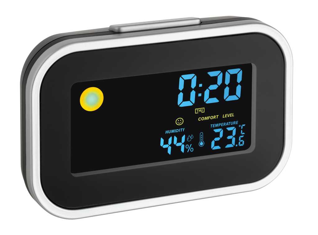 Schwarzer Digitalwecker mit silbernem Rahmen, Display zeigt 0:20, 44% und 23,6 °C sowie Wettersymbol links
