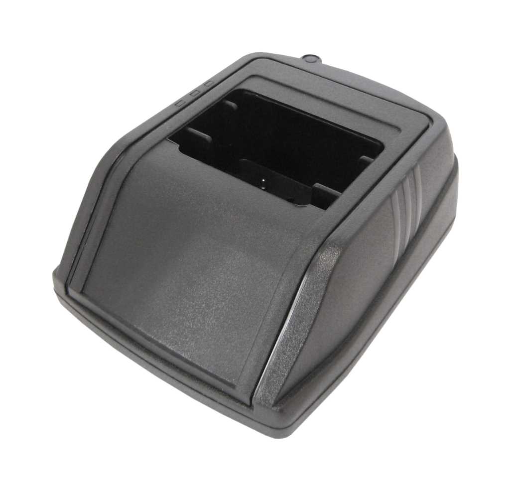 Schwarze Ladestation aus Kunststoff mit rechteckiger Akkuaufnahme und seitlichen Rillen auf weißem Hintergrund