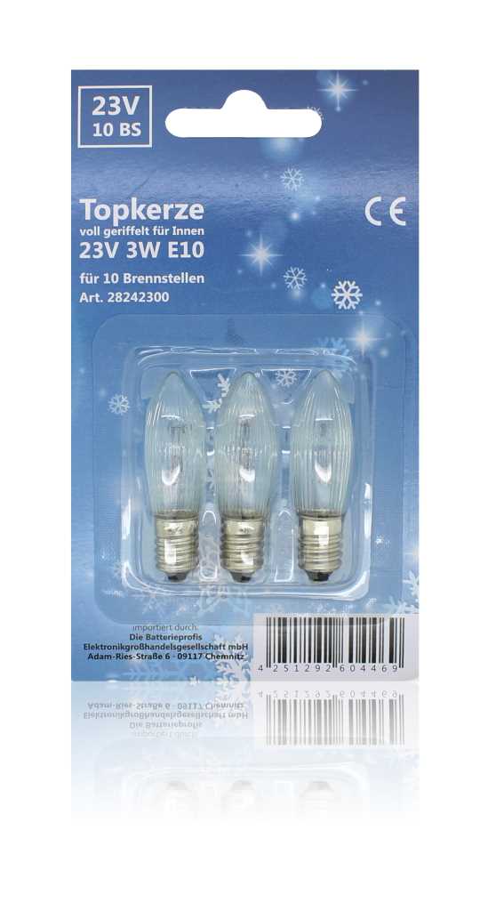 Blisterverpackung mit drei geriffelten, kerzenförmigen Glühlampen mit Schraubsockel vor blauem Hintergrund mit Schneeflocken