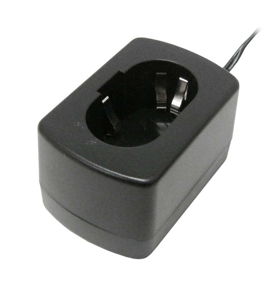 Schwarze Ladegerät-Basis mit ovaler Aufnahme und Metallkontakten, Kabel führt nach rechts oben