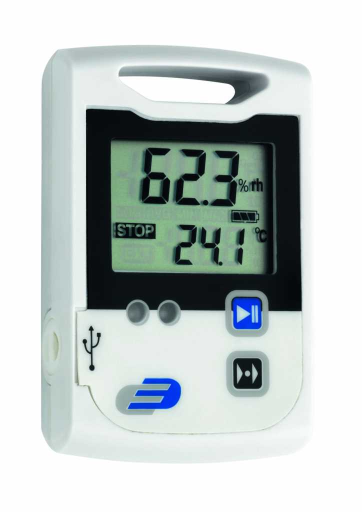 Weißes Messgerät mit Display und zwei Tasten, oben Tragegriff und seitlicher USB-Anschlusssymbol sichtbar